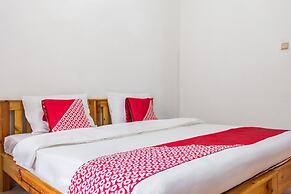 Capital O 93279 Asyoka Penginapan Pasutri