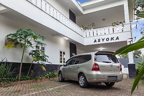 Capital O 93279 Asyoka Penginapan Pasutri