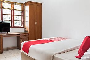 Capital O 93279 Asyoka Penginapan Pasutri