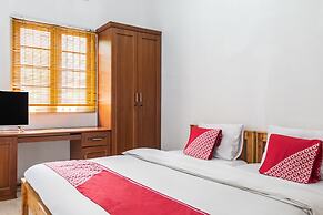 Capital O 93279 Asyoka Penginapan Pasutri