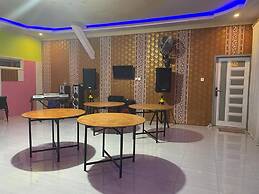 OYO 93308 Lima Saudara Syariah