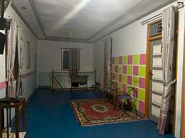 OYO 93308 Lima Saudara Syariah