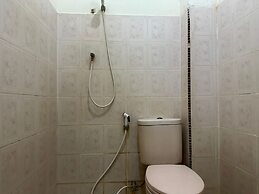 OYO 93308 Lima Saudara Syariah