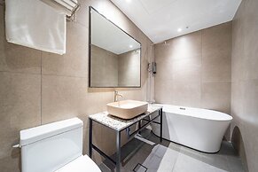 Jecheon The Wall Hotel