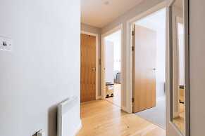 Contemporary 1BD Flat - Bristol City Centre!