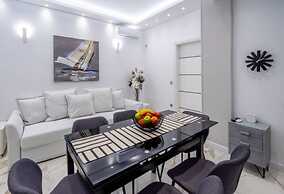 Amazing apartment in Glyfada center