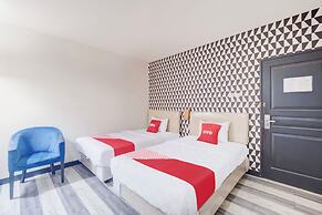 Collection O Mangga Besar Near Mangga Besar Station