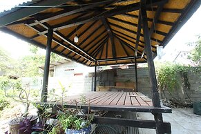 OYO 93246 Kanditha Homestay Near Lombok Exotic Sentral Oleh-oleh