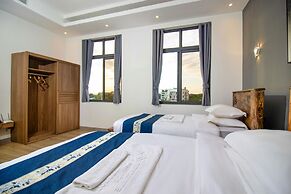 Tanzanite Serviced Apartment
