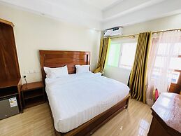 PULICKAL HEIGHTS HOTEL