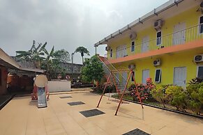 OYO 93252 Garuda Bandara Guesthouse