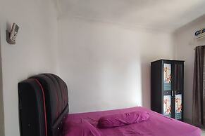 OYO 93252 Garuda Bandara Guesthouse