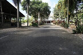 OYO 93277 Villa Kemiloko Syariah