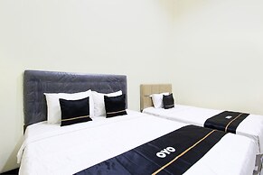 Super OYO Capital O 93204 Hotel Mulia Dua Syariah