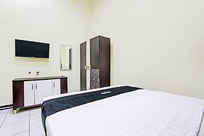 Super OYO Capital O 93204 Hotel Mulia Dua Syariah