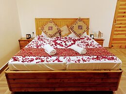 Elegance Retreat Manali Luxury Stay