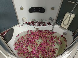 Elegance Retreat Manali Luxury Stay