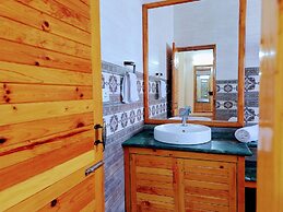 Elegance Retreat Manali Luxury Stay