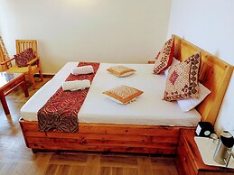 Elegance Retreat Manali Luxury Stay