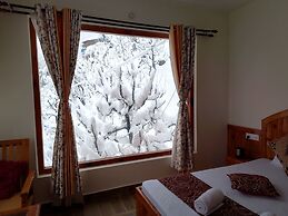 Elegance Retreat Manali Luxury Stay
