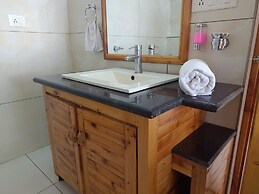 Elegance Retreat Manali Luxury Stay