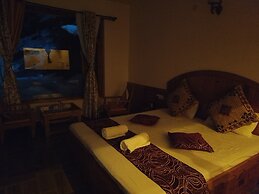 Elegance Retreat Manali Luxury Stay