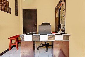 OYO 93224 Fj Guest House