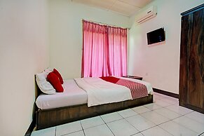 OYO 93224 Fj Guest House