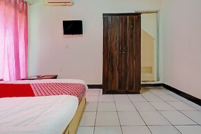 OYO 93224 Fj Guest House