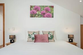 Casa Strelitzia by An Island Apart