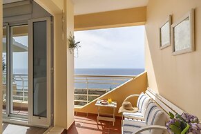 Close to the Beach, Vista Formosa I