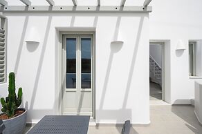 Aegean Diamonds Luxury Suites