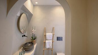 Aegean Diamonds Luxury Suites