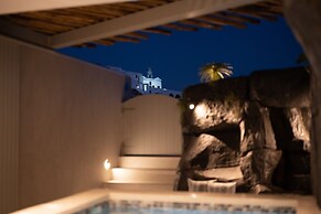 Aegean Diamonds Luxury Suites