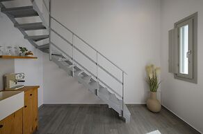 Aegean Diamonds Luxury Suites