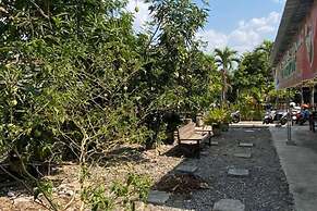 OYO 93269 Eyang Kostel