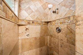 Big Island Private Home Alii Drive 6596 3 Bedroom Home