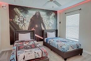 115ep- West Haven 5 Bedroom Home by RedAwning