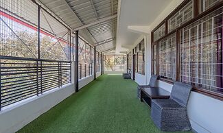 Treebo Stotrak S N Residency, Mussoorie