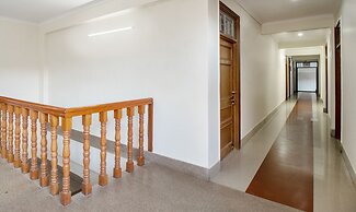 Treebo Stotrak S N Residency, Mussoorie