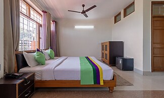 Treebo Stotrak S N Residency, Mussoorie
