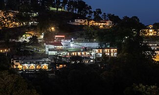 Treebo Stotrak S N Residency, Mussoorie