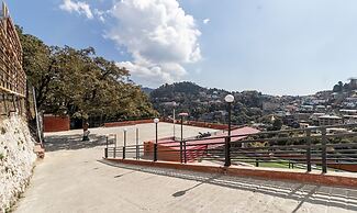 Treebo Stotrak S N Residency, Mussoorie
