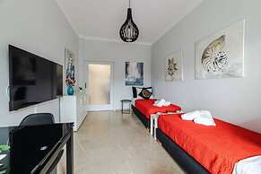 Bijou apartment in Glyfada center