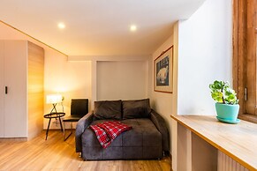 H&B apartments Atoneli