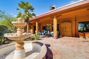 'full Circle Ranch' w/ Pool & Views in Cave Creek