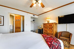 'full Circle Ranch' w/ Pool & Views in Cave Creek