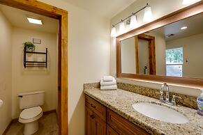 8 Mi to Fossil Springs Trailhead: Pine Retreat!