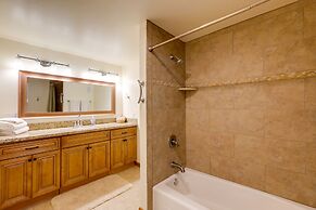 8 Mi to Fossil Springs Trailhead: Pine Retreat!