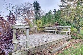 Lakefront Algoma Home w/ Deck, Grill & Fireplace